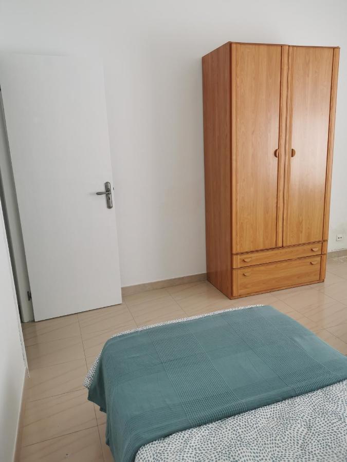 Apartamento O Serrano ฟินิสแตร์เร ภายนอก รูปภาพ